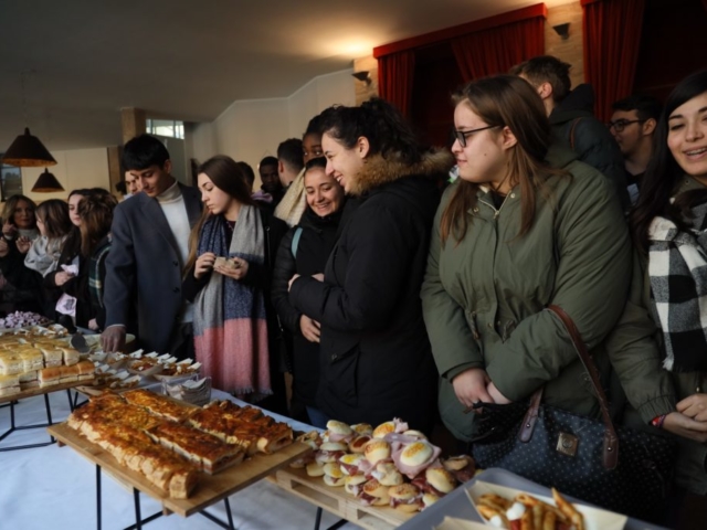 Technoragazze-buffet (2)